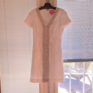 Lilly Pulitzer white gold shift dress, please read